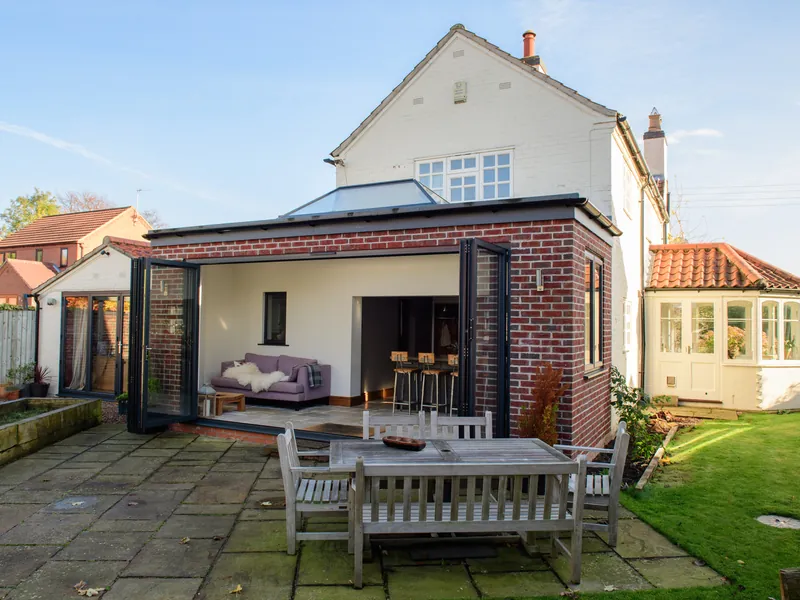 Bifold Catford
