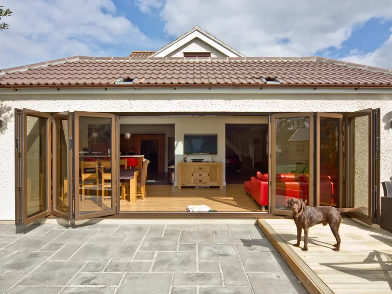 Bifold Catford