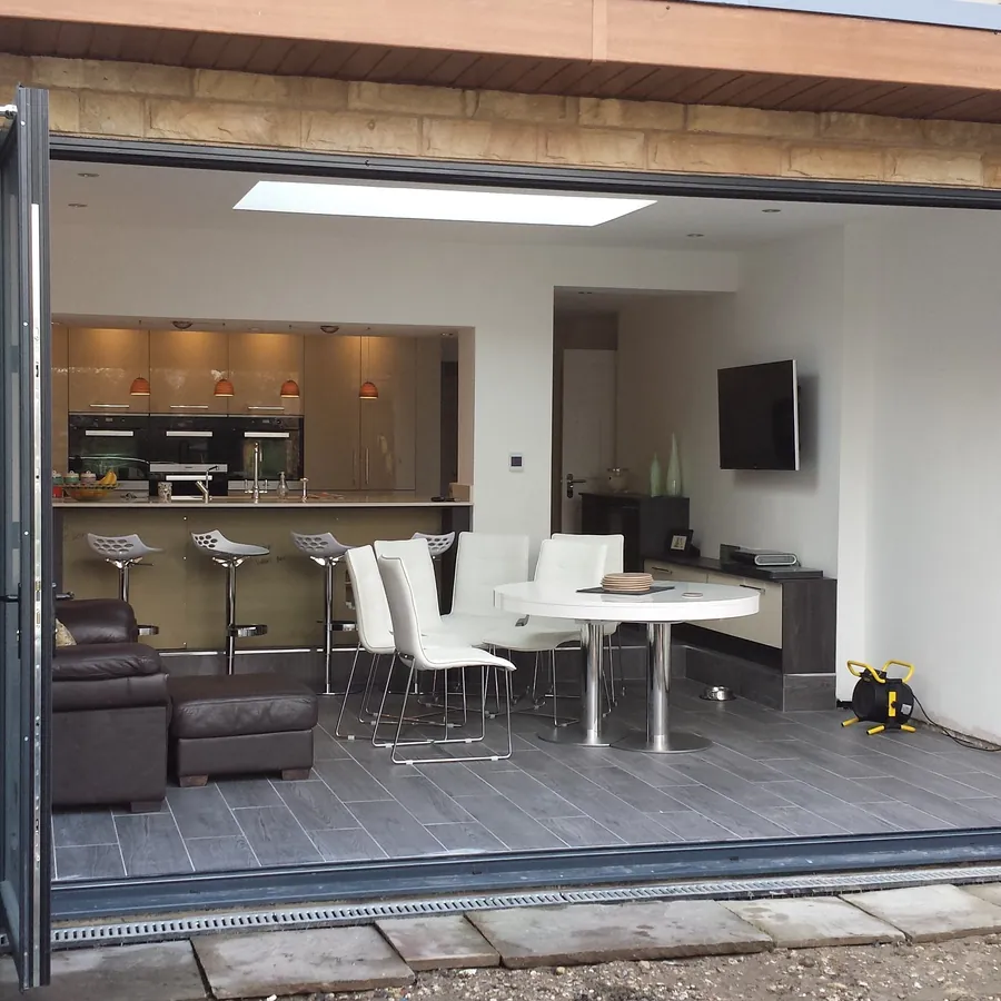 Bifold Catford
